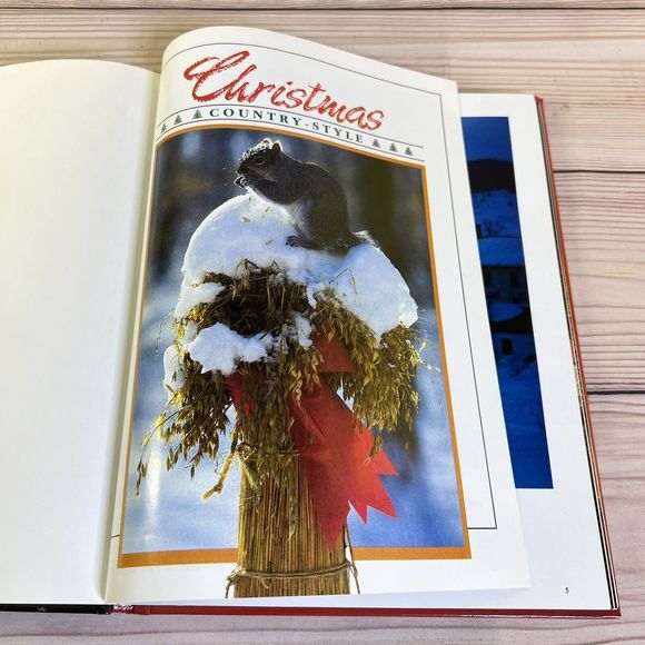 Christmas Country-Style Book 1991 Holiday Decorations Tree Music Crafts Recipes - Picture 5 of 16